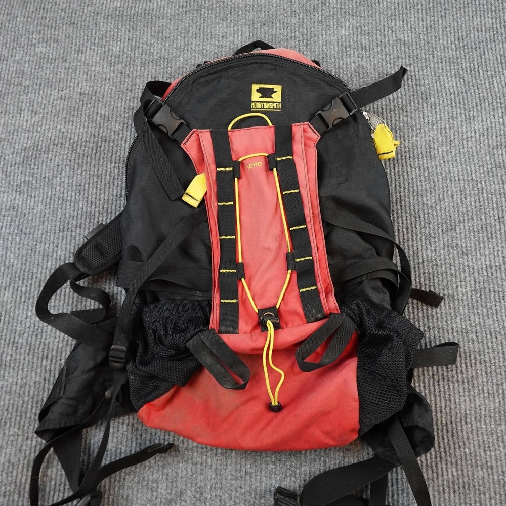 Mountainsmith Yoho Backpack Black Red Hiking Daypack Waist Belt Ventilated